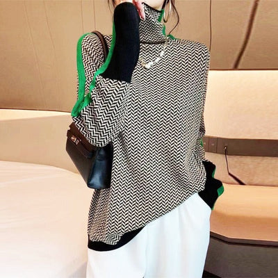 Sophia | Turtleneck with Striking Contrasting Stripes