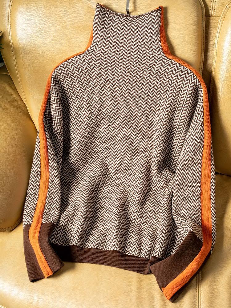 Sophia | Turtleneck with Striking Contrasting Stripes
